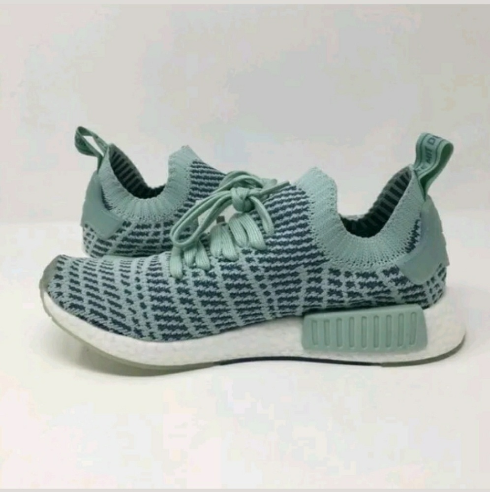Adidas Boost NMD R1 Primeknit Sneakers - Picture 2 of 8